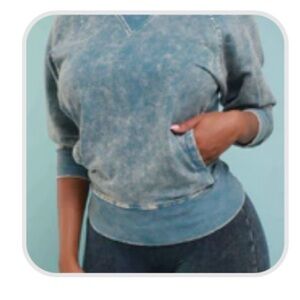 Teal acid wash crewneck